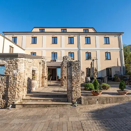 מלון Ristorante Vecchia Vibo ויבו ולנטיה