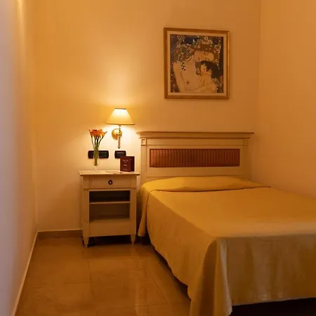 מלון Ristorante Vecchia Vibo ויבו ולנטיה