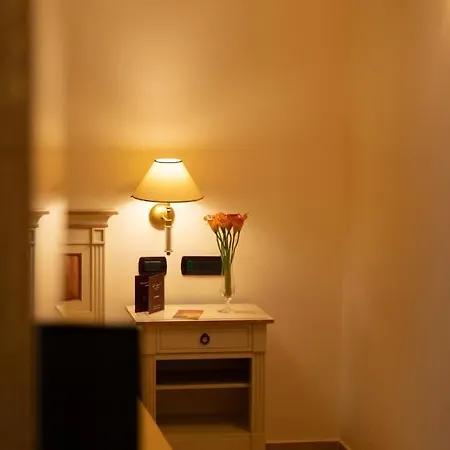 Ristorante Vecchia Vibo فندق