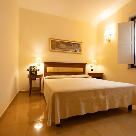 Ristorante Vecchia Vibo فندق