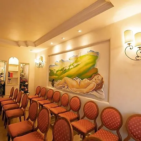 Отель Ristorante Vecchia Vibo Вибо-Валентия