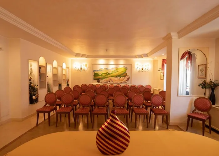 韦基亚威宝餐厅酒店 3* 维博瓦伦蒂亚