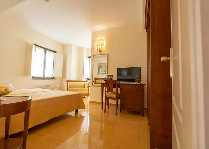 韦基亚威宝餐厅酒店 酒店 3*