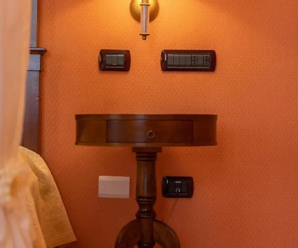 韦基亚威宝餐厅酒店 酒店 3*