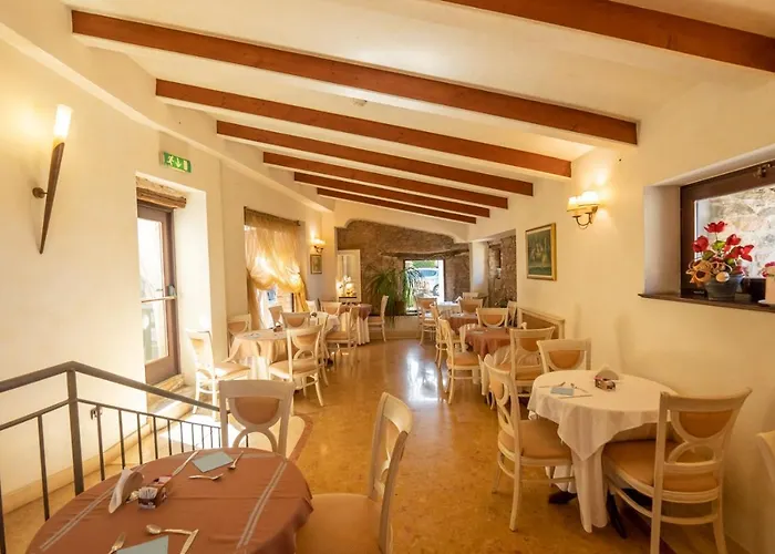 韦基亚威宝餐厅酒店